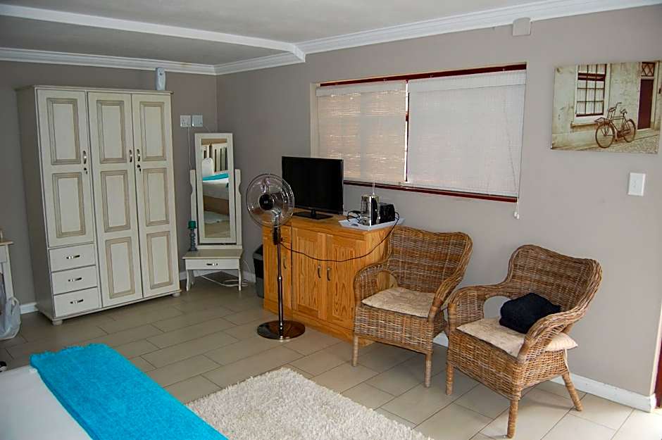 Maple Manor Guest House