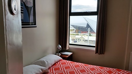 Double Room with Harbor View and Shared Bathroom