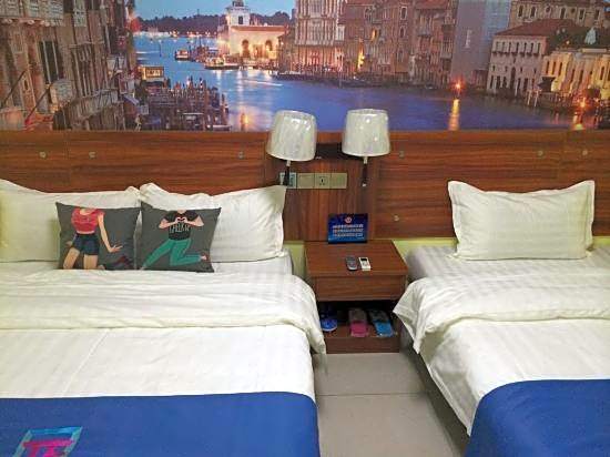 Pai Hotel Beijing Jiaomenxi Subway Station – Beijing, NY