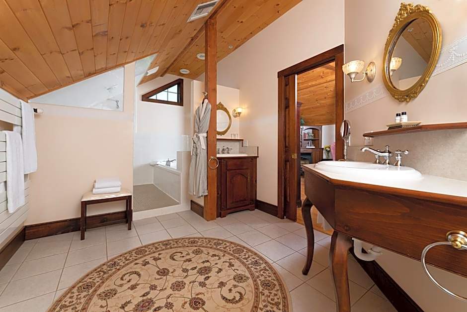 Stonecroft Country Inn