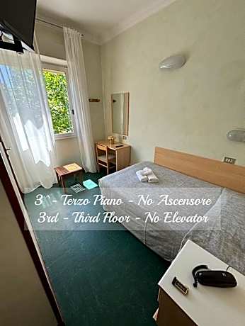 Economy Single Room