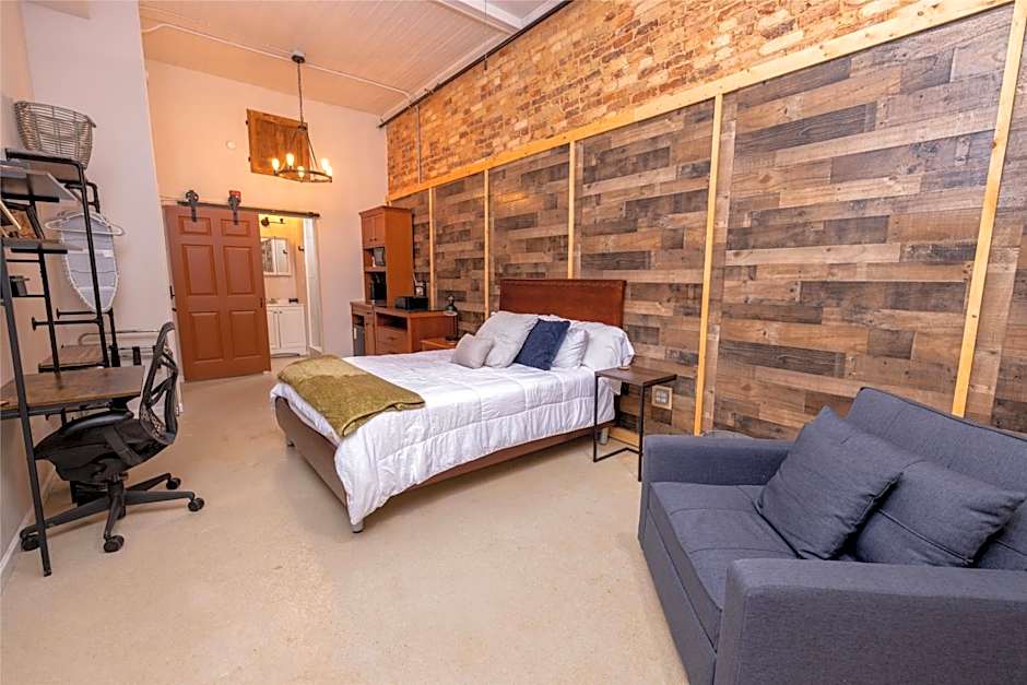 Hartwell Suites