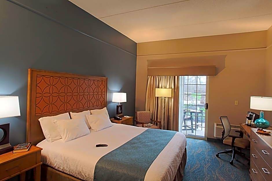 The Lodge at Geneva