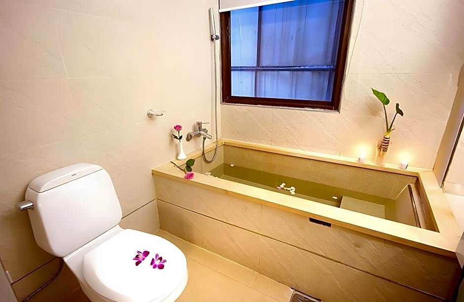 Gamalan FL Spring Hotel