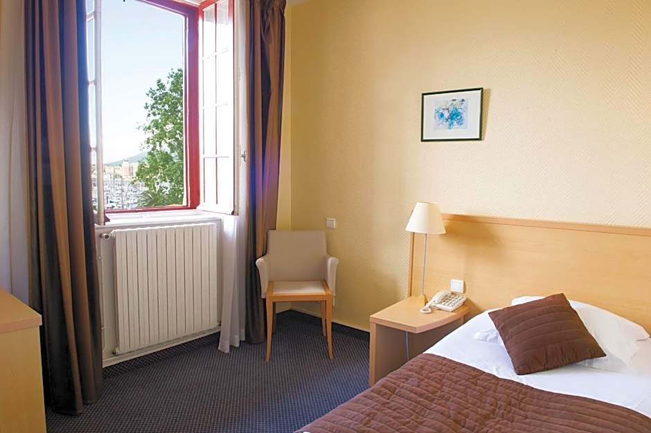 Hôtel & Résidence Vacances Bleues Orhoïtza