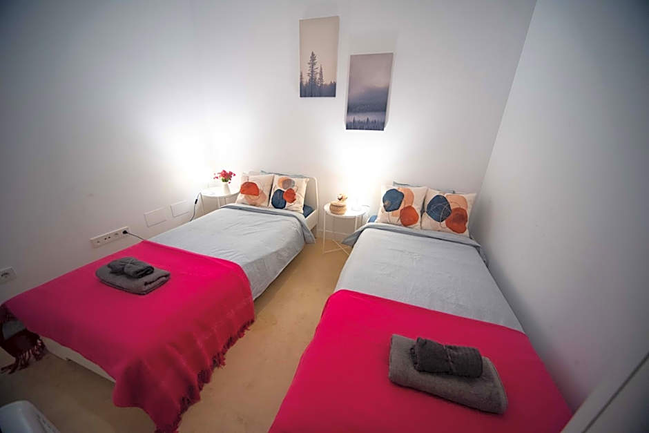 Sagrada familia Private rooms