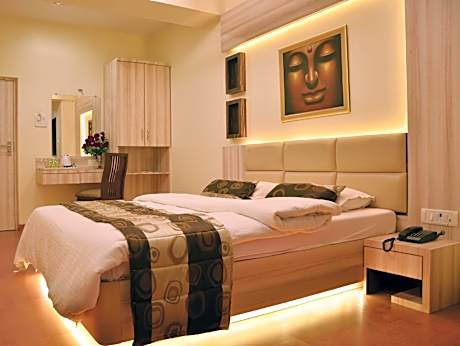 Hotel Alka Residency