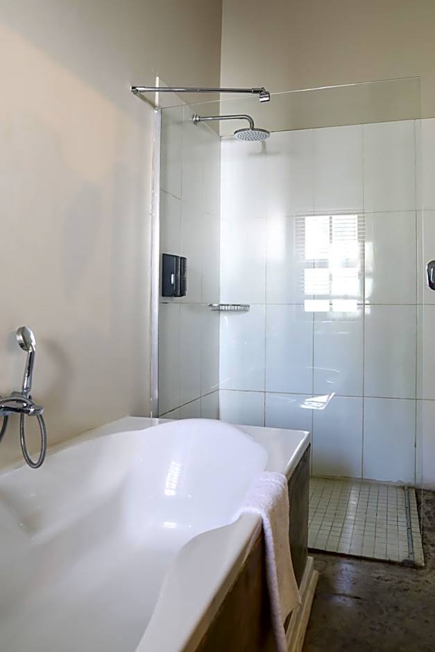 Nottingham Road Hotel