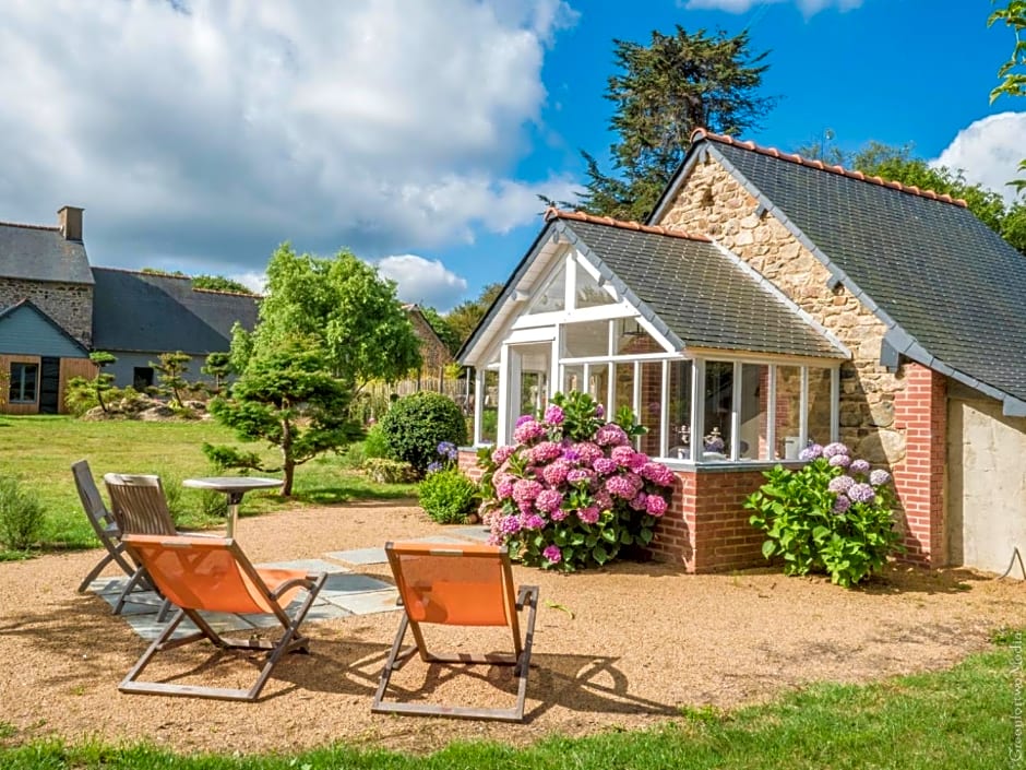 Les gites de Kerégal - la cabane de Charlotte