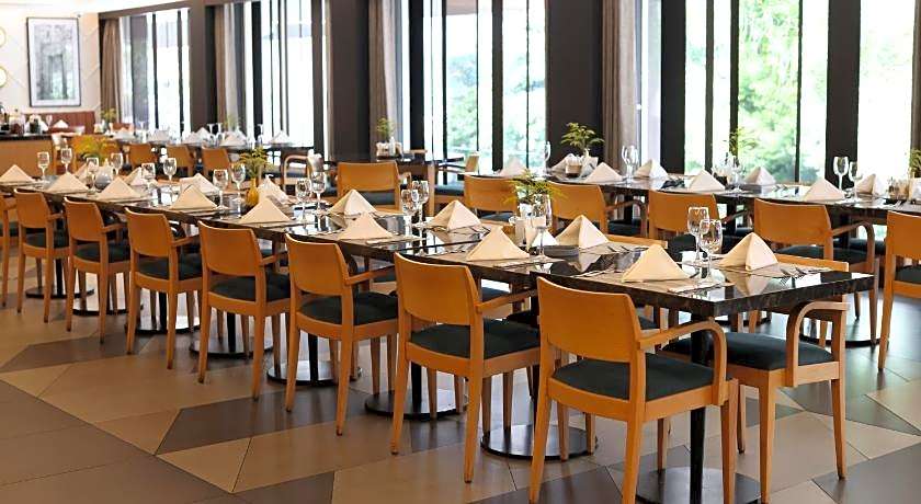 Radisson Blu Hotel, Beirut Verdun