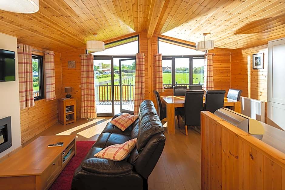 Linwater Caravan Park - Luxury Lodges and Static Caravans near Edinburgh