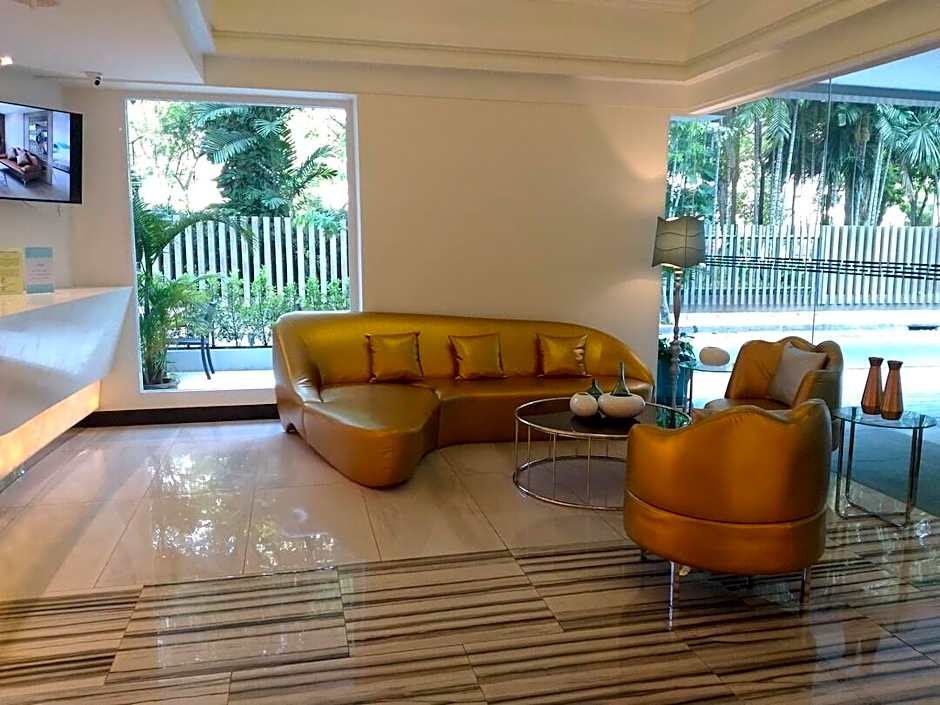 Le Tada Parkview Hotel