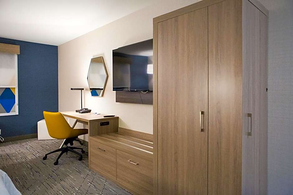 Holiday Inn Express & Suites Prince Albert - South By IHG