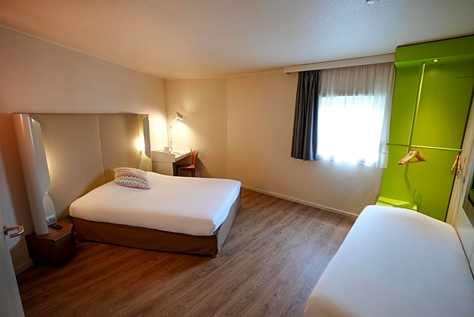 Hotel Campanile Roissy