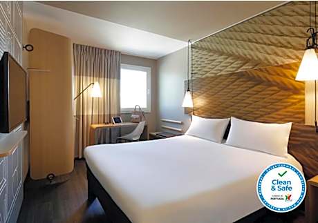 Standard Double Room - Non-Smoking