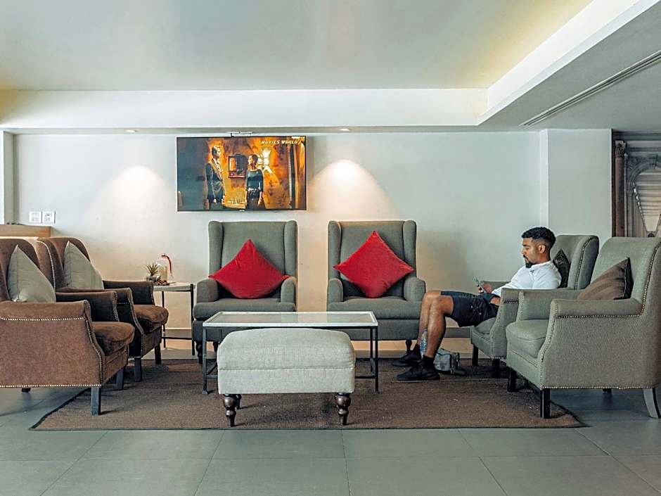 Thee Bangkok Hotel by TH District