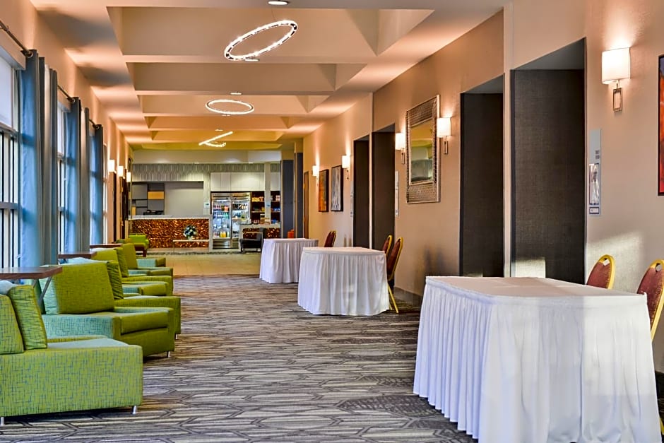 Holiday Inn Express Hotel & Suites Elk Grove Ctrl - Sacramento S