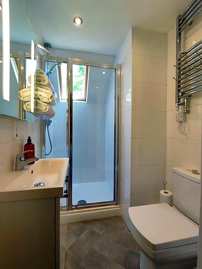 Anton Guest House Bed and Breakfast