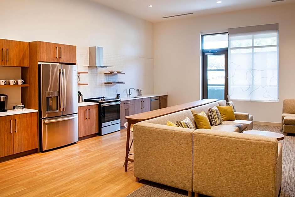 Element Scottsdale at SkySong