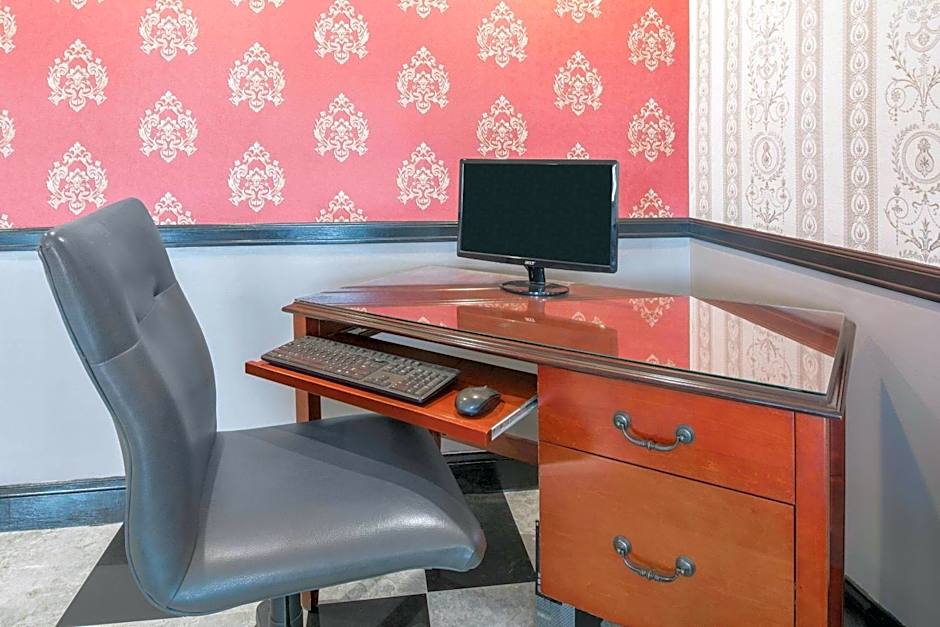 Baymont by Wyndham Cleveland