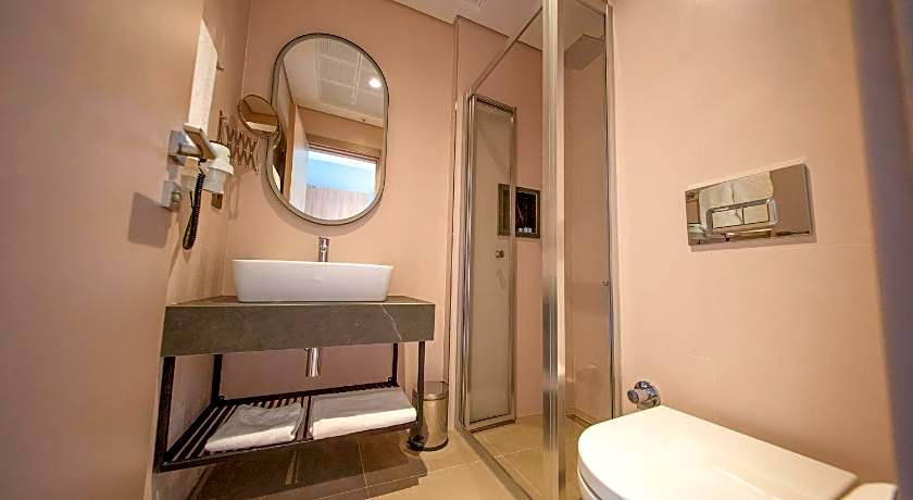 The Palm Bosphorus Hotel