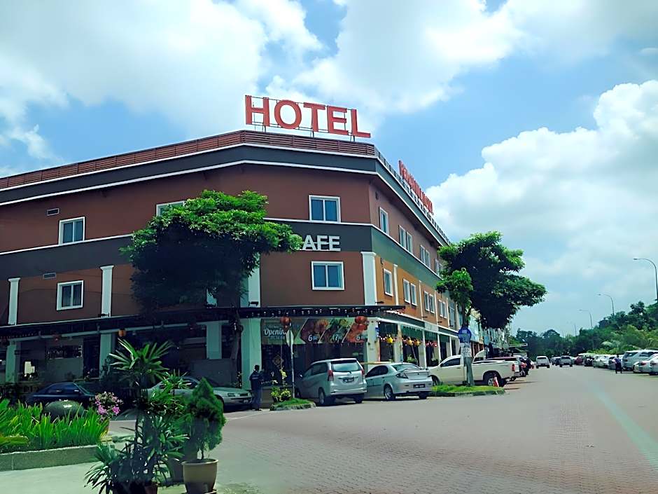 Peach Hill Hotel & Cafe