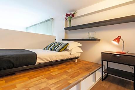 One-Bedroom Apartment with Balcony