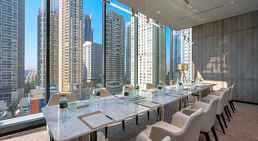 Staybridge Suites Bangkok Sukhumvit By IHG