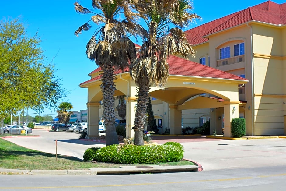 Baymont Inn & Suites Brenham