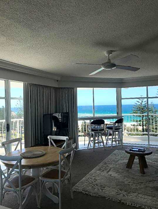 Burleigh Surf Apartments