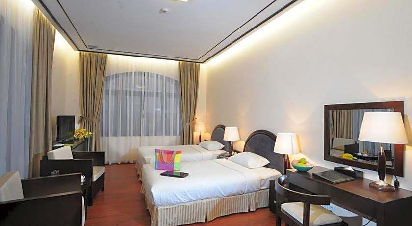 Garco Dragon Hotel 2