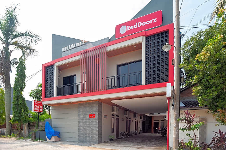 RedDoorz @ Jalan Urip Sumoharjo Lampung 2