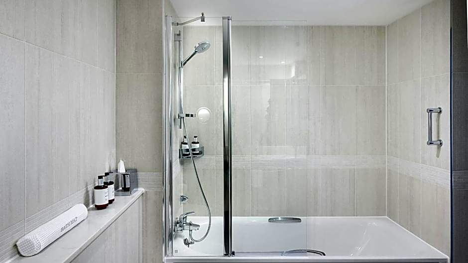 Voco St David's Cardiff By IHG