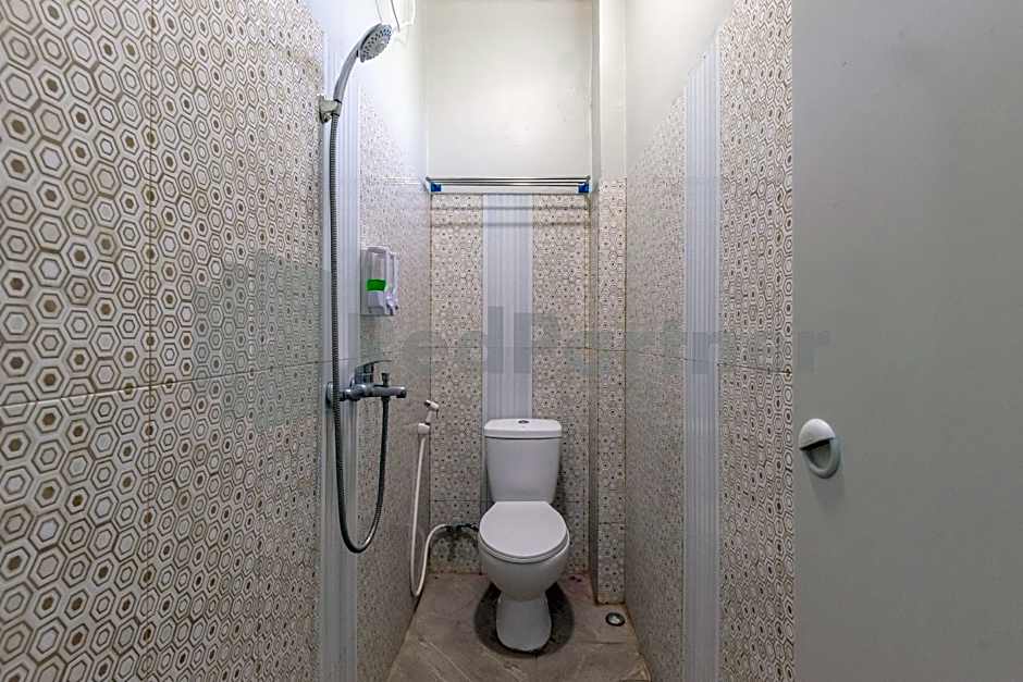 Rifal Inn Mitra RedDoorz
