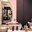 Le Grand Balcon Hotel