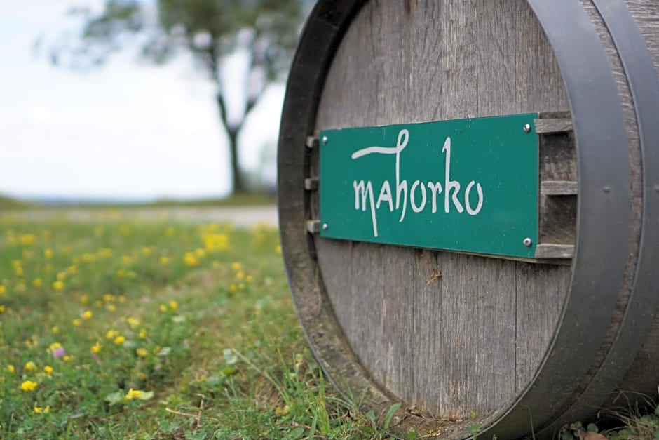 Mahorko Wein Wellness Wasserbüffel