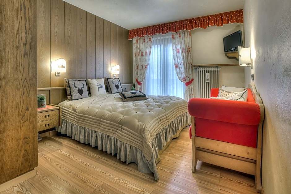 Photo 1 of 25 of Hotel Luianta