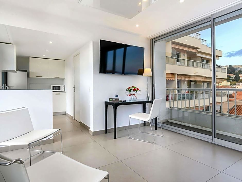 Ibis Styles Menton Centre