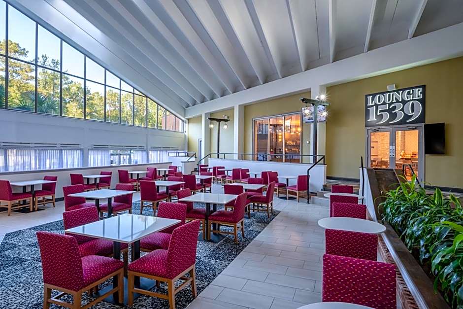 Hawthorn Extended Stay by Wyndham Columbia / Ft. Jackson
