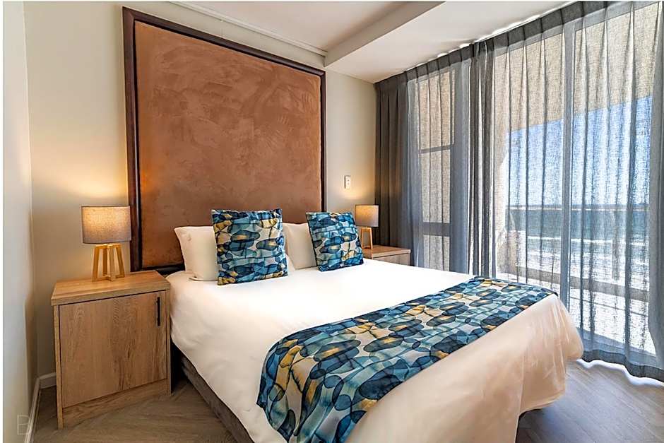 Lagoon Beach Hotel Apartments