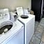 Studio 6 Suites - Riverside, CA South
