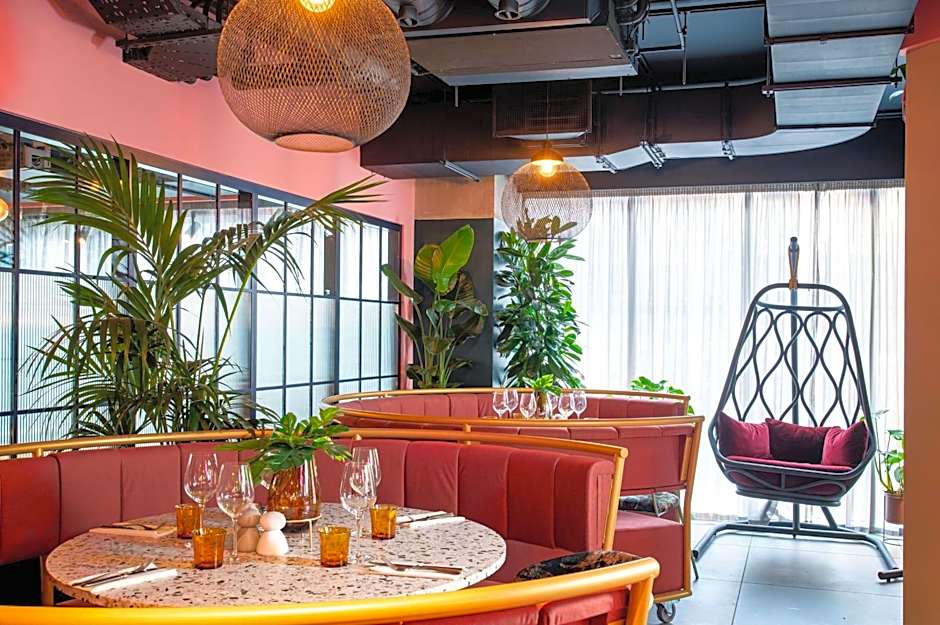 YOTEL Manchester Deansgate