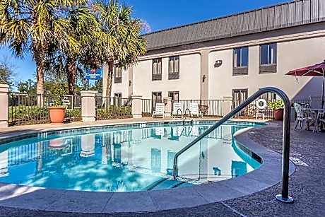 Quality Inn Summerville-Charleston