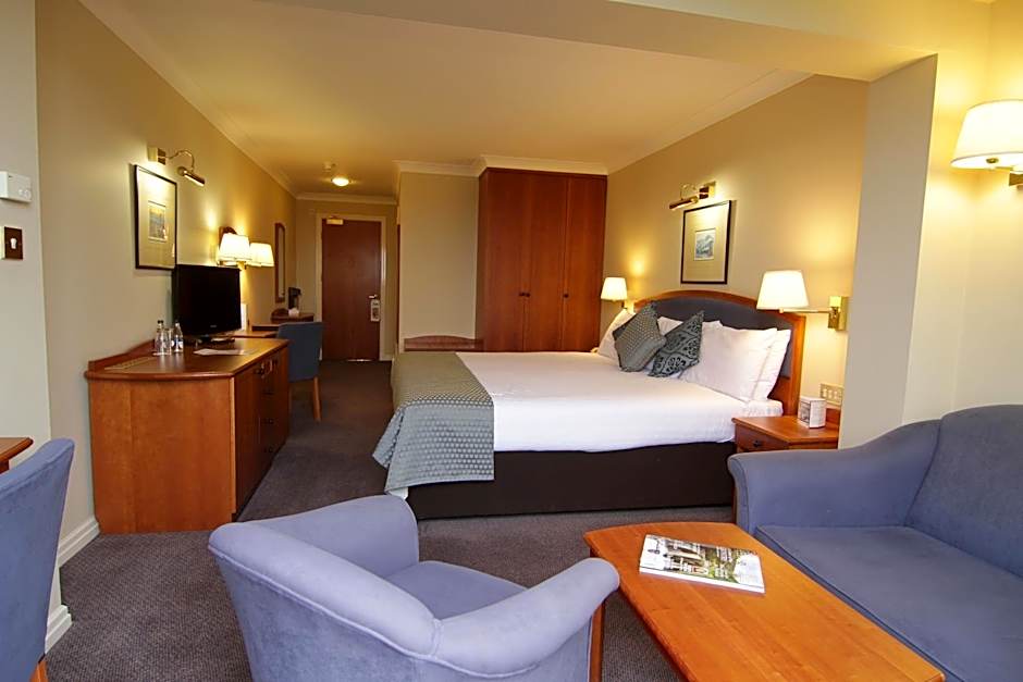 Derby Mickleover, BW Signature Collection