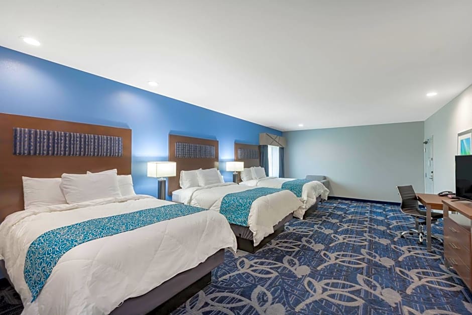 Baymont Inn & Suites Houston Hobby Airport
