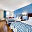 Days Inn by Wyndham Lancaster PA Dutch Country