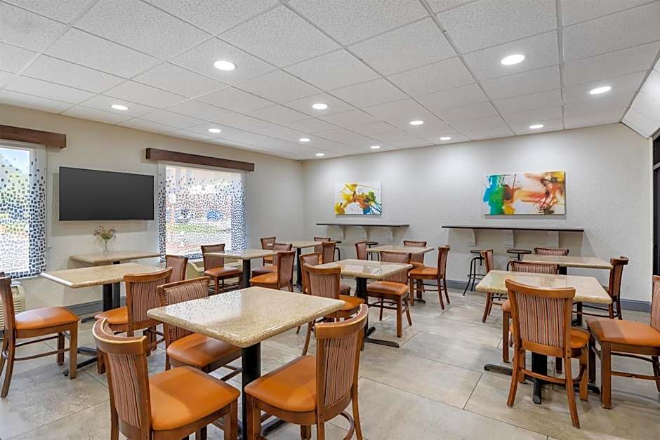 Best Western Plus Executive Hotel