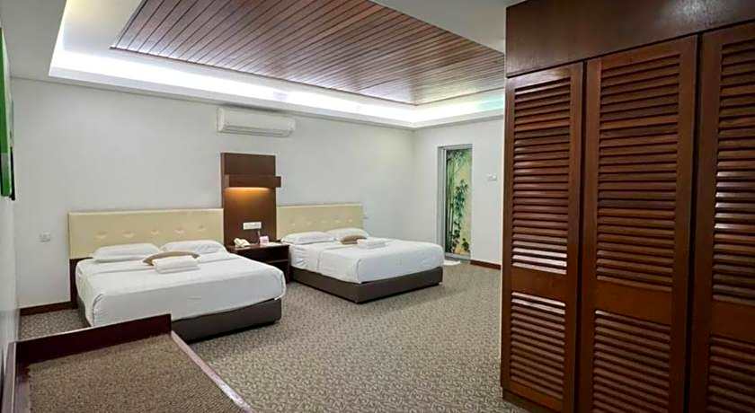 D Eastern Hotel