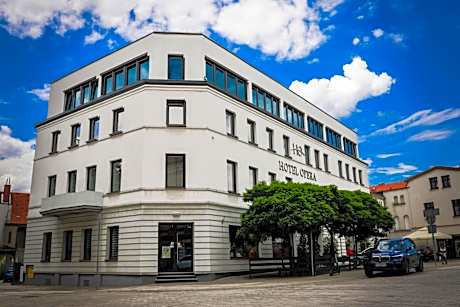 Hotel Opera
