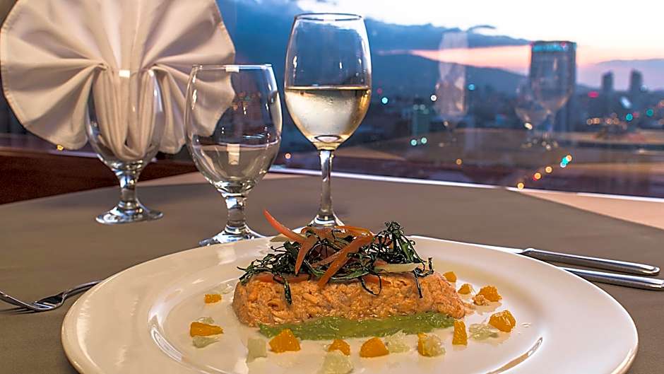 Delta Hotels by Marriott San Jose Aurola